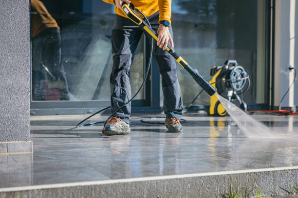 Why Choose Our Certified Pressure Washing Experts for Your Project Needs in Westmoreland, TN?